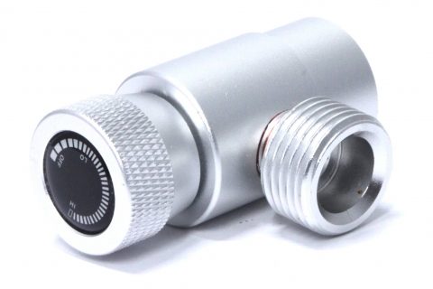 Seitenansicht des fortschrittlichen SodaStream-Adapters für Australien und Neuseeland